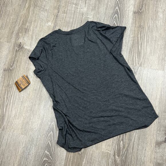 Rivalry Threads Drake Bulldogs Gray V-Neck Short Sleeve T-Shirt - Large - NWT - Picture 7 of 7